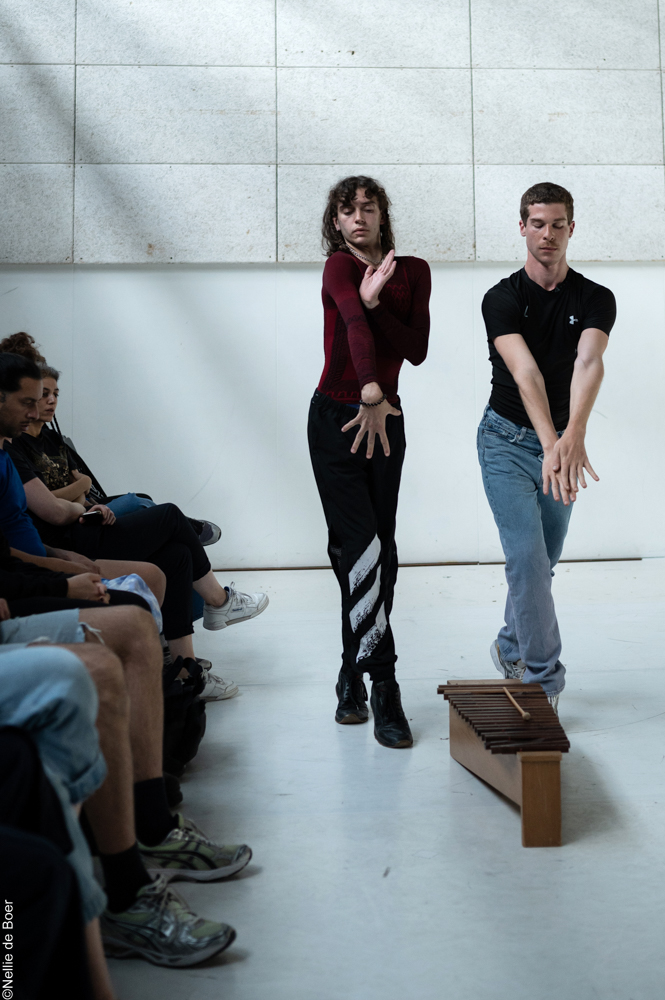 ¡Hey, Rococo! performance documentation, photograph 4 of 9